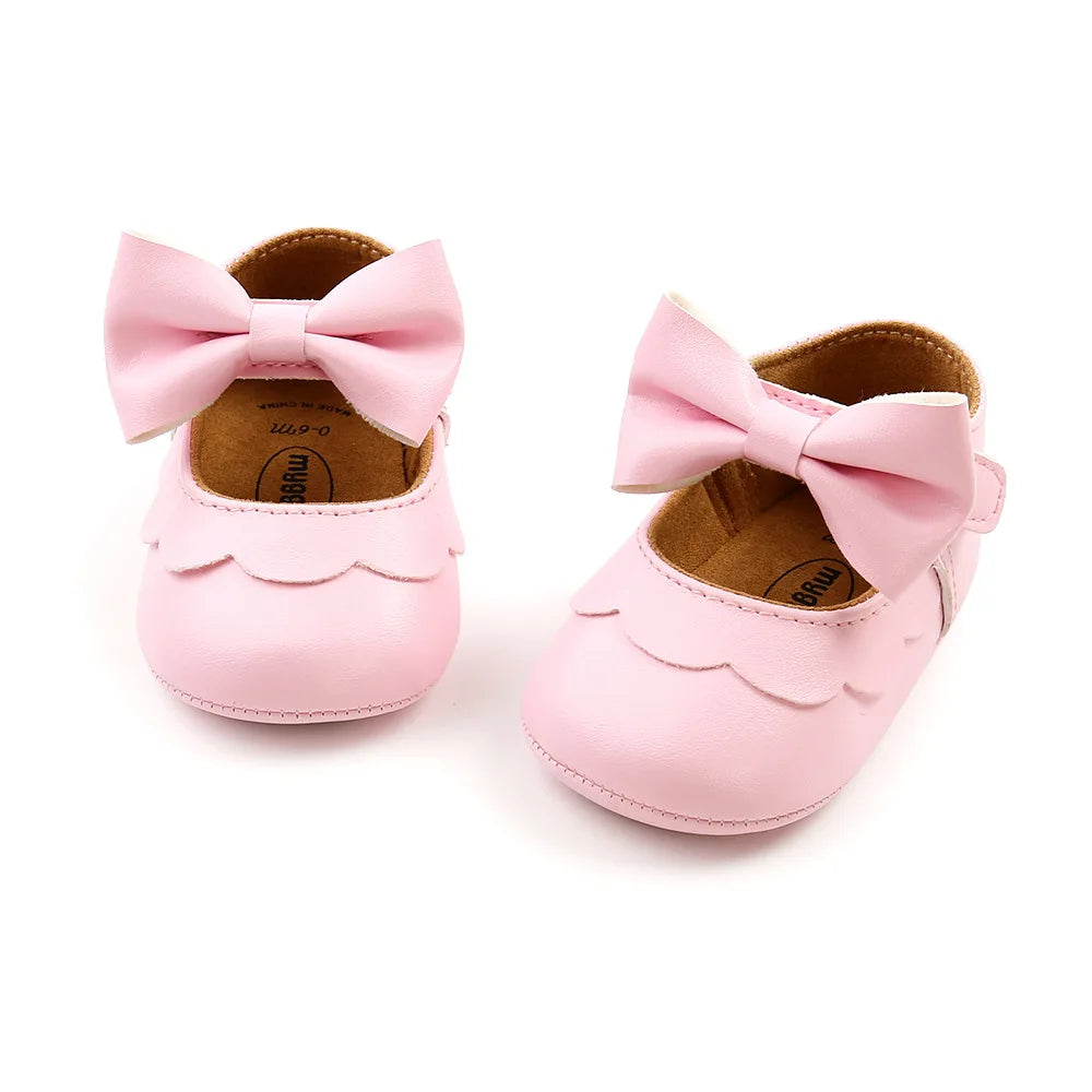 Soft sole baby shoes