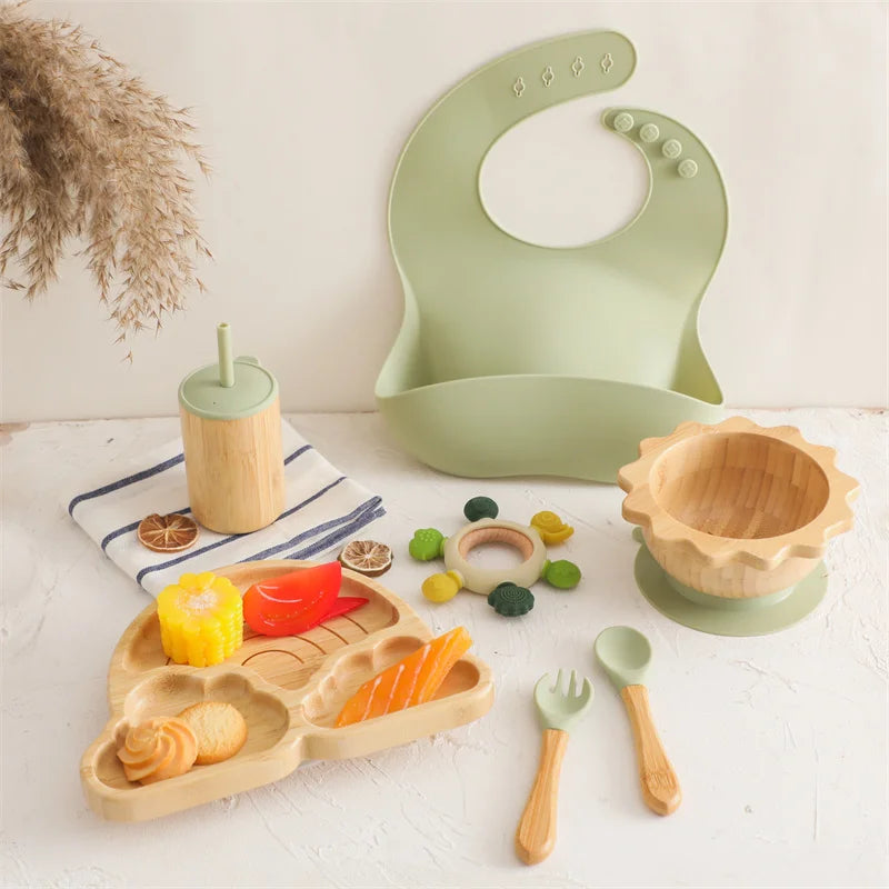 Bamboo tableware set